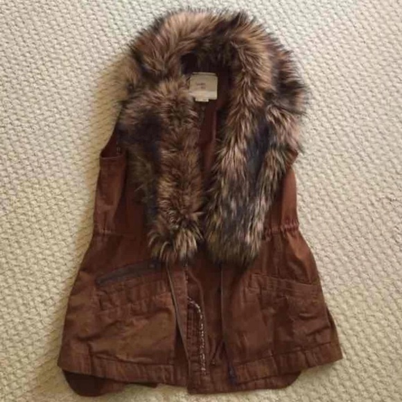 Anthropologie Faux Fur vest - Picture 2 of 2